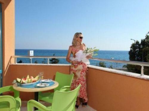 Vella Beach Hotel Tosmur Zewnętrze zdjęcie